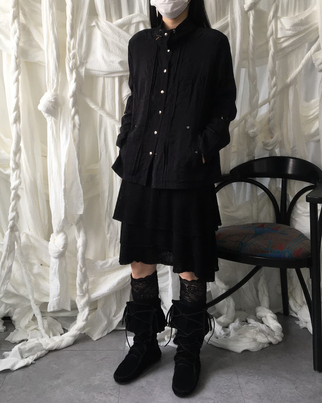 Glossy high neck shirt 상품이미지1
