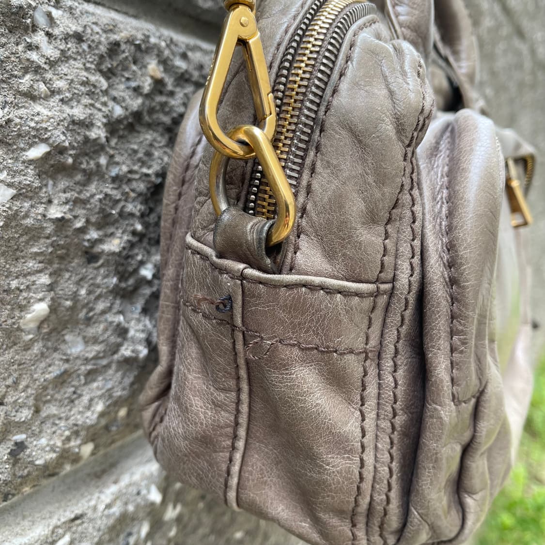 [OS] Prada 비텔로 샤인 바울레토 사첼 백 상품이미지3