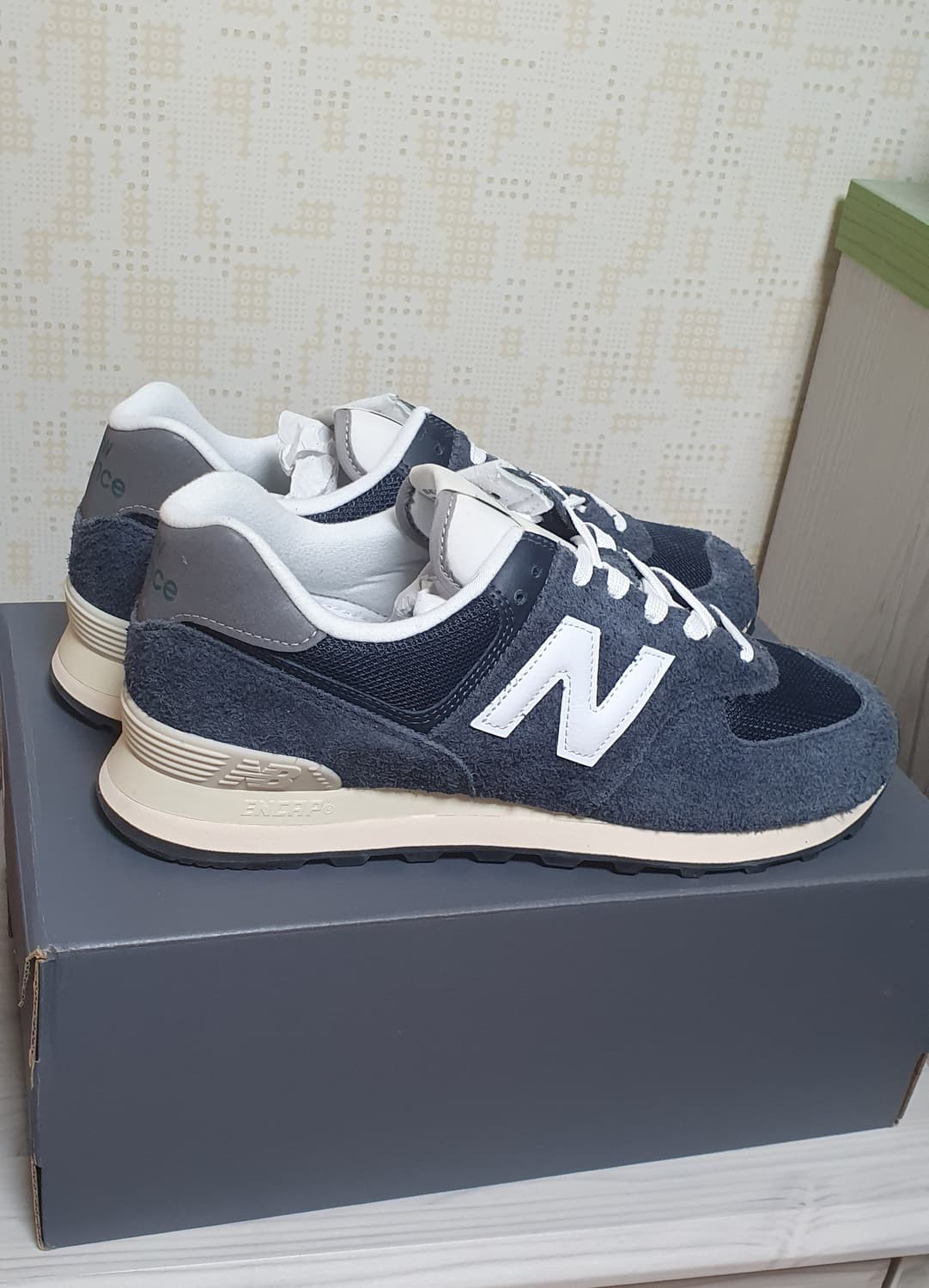 뉴발란스 574 헤리티지 네이비 280사이즈 판매 상품이미지3