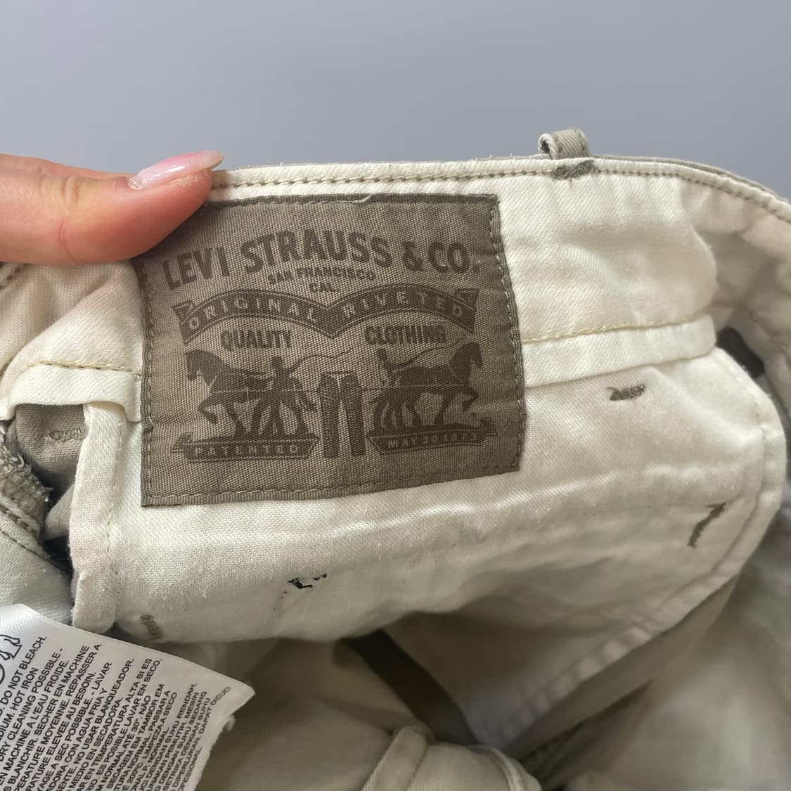 (30) 리바이스 연베이지 화이트탭 카고 쇼츠팬츠 상품이미지4