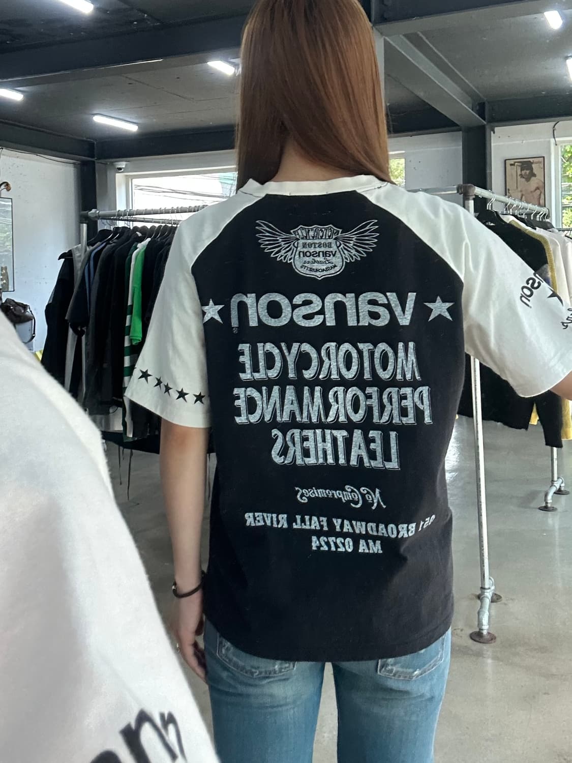 벤슨 스타 951브로드웨이 레터링 래글런 반팔티 상품이미지1