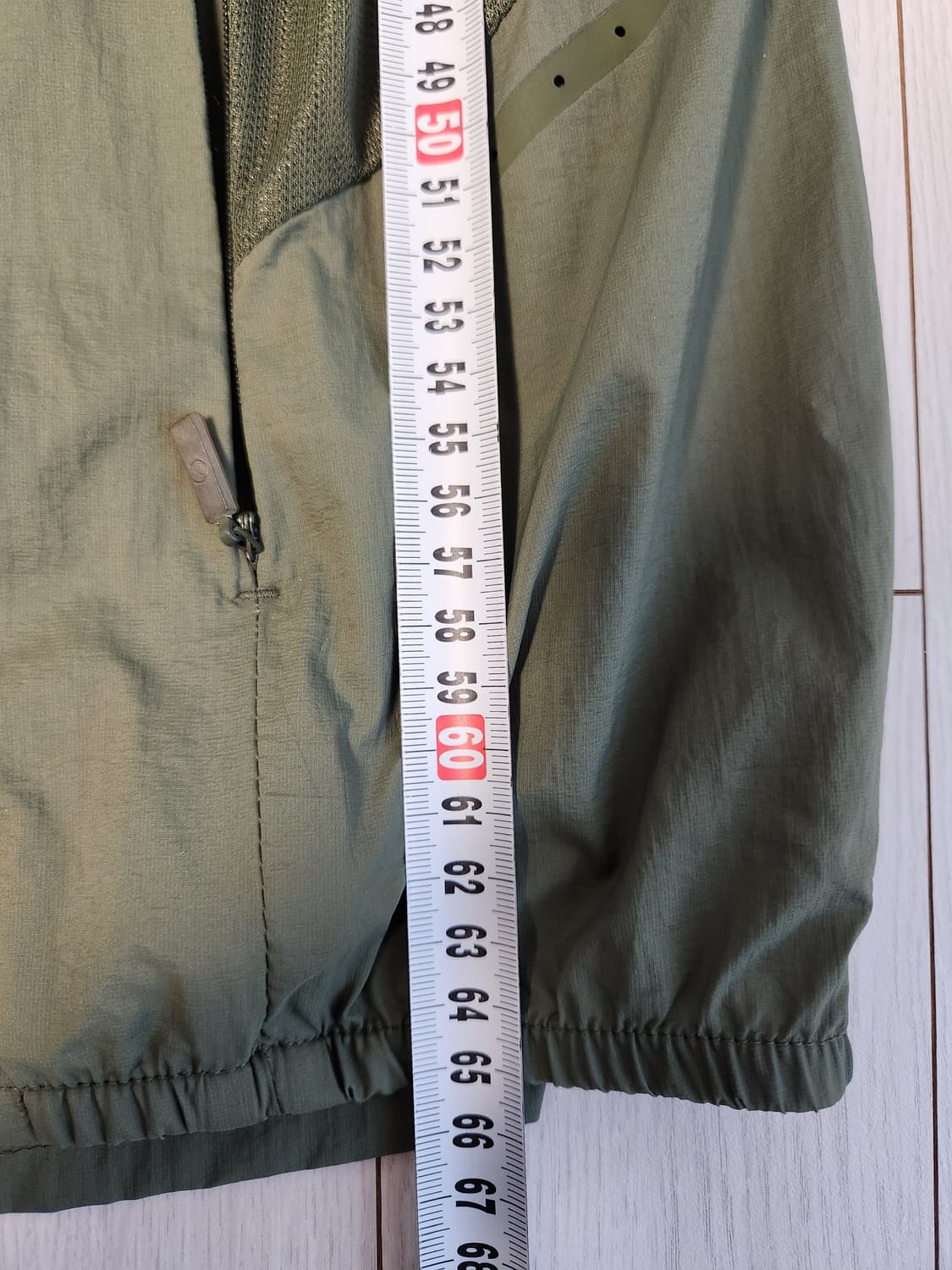 새상품급) 머렐 메쉬배색 스포티 경량 방풍 자켓 (카키) 사이즈105 x 상품이미지3