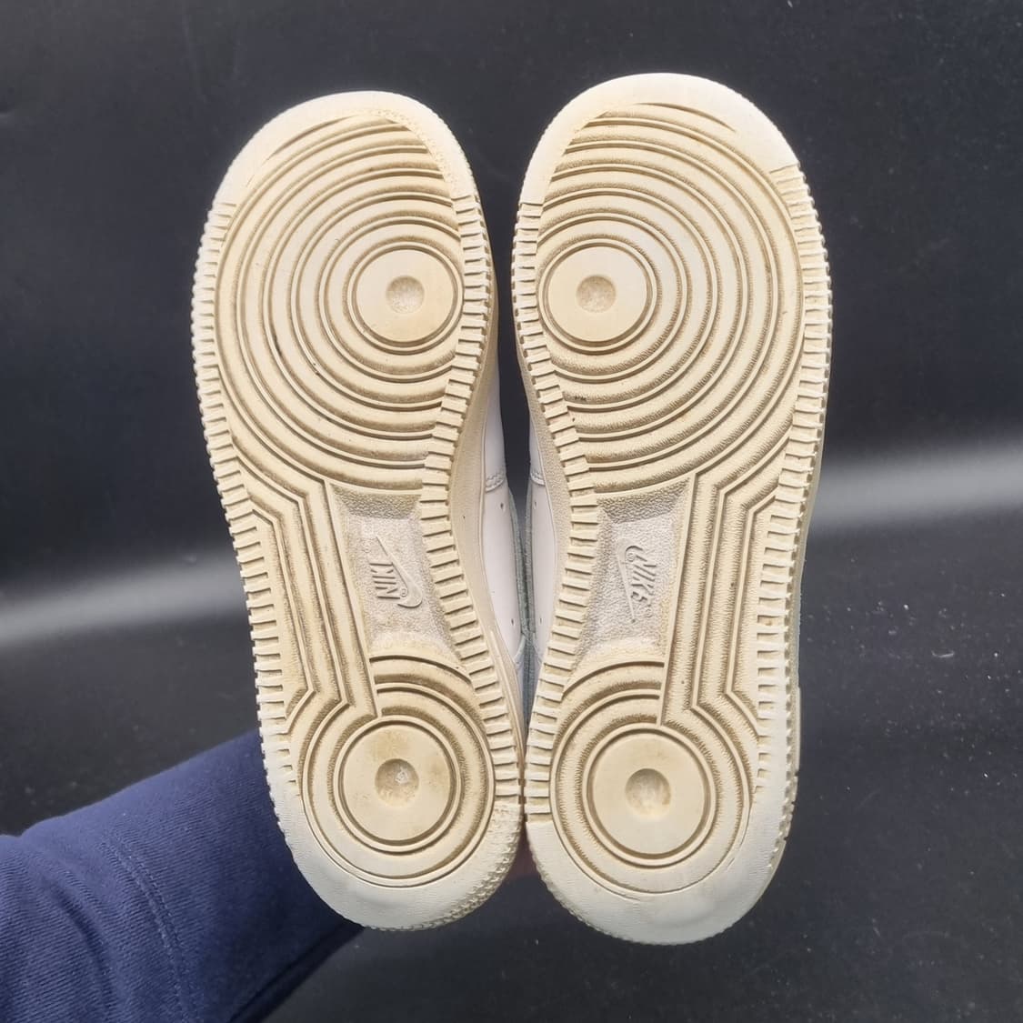 나이키 에어포스1 07 여성운동화245 상품이미지3