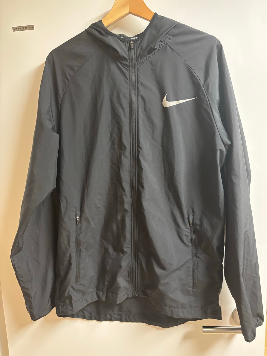 [M] 나이키 에센셜 원드러너 자켓 블랙 상품이미지1