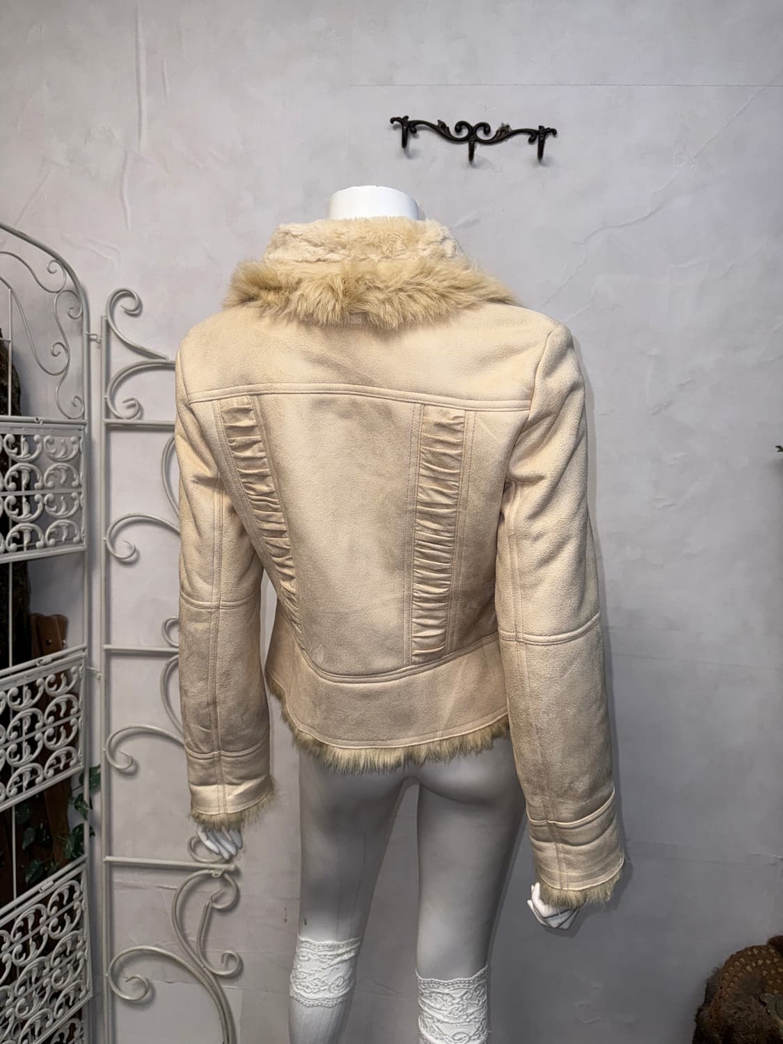 Ivory shirring eco fur mustang  상품이미지5