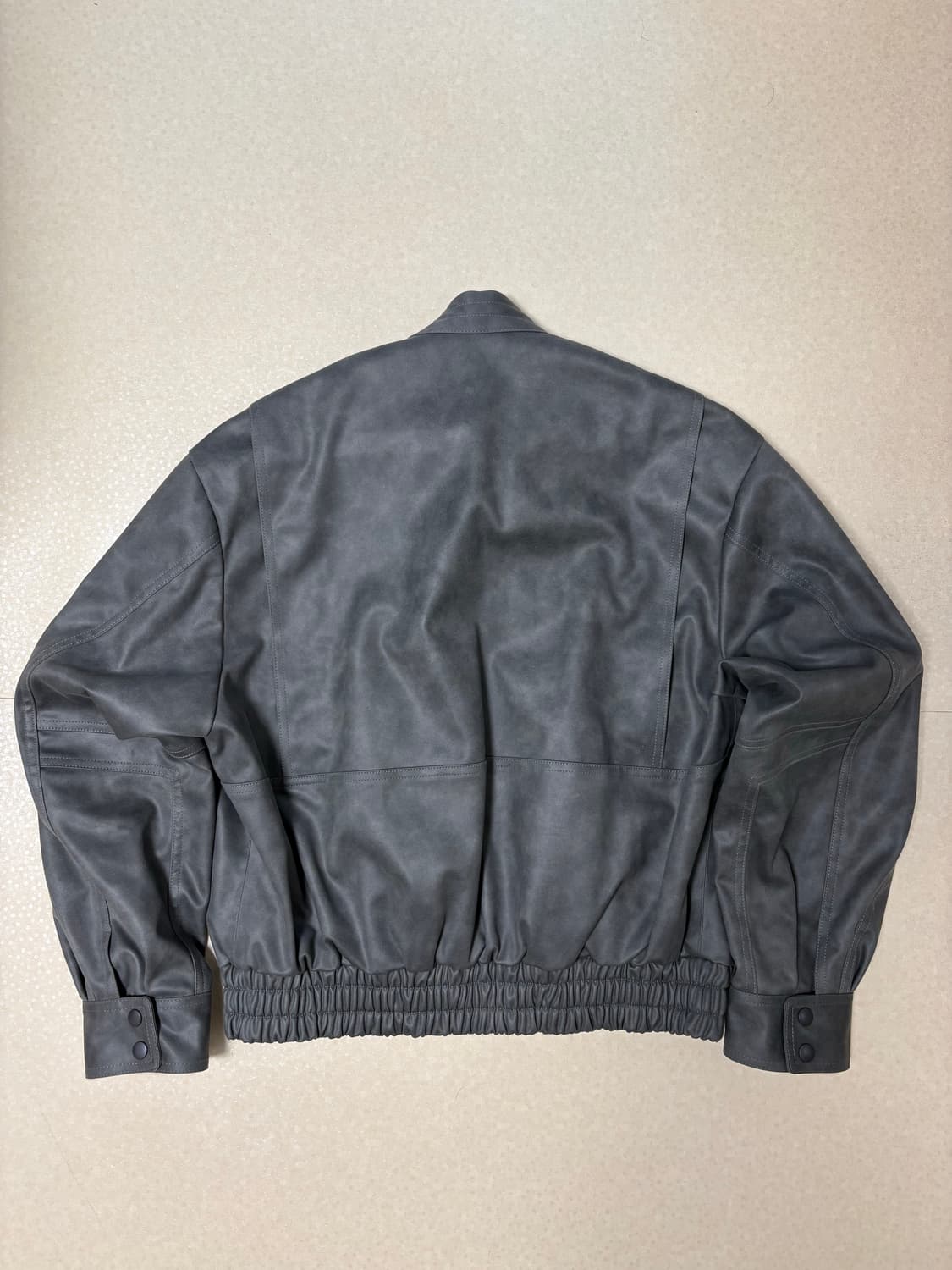 알렌느 바이커 디테일 스크랩 포우 레더 3D 블루종 그레이 상품이미지4