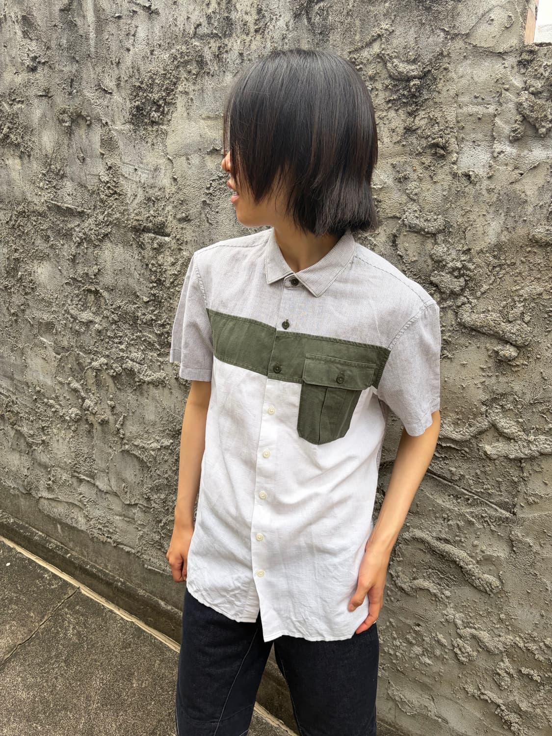 Armani Exchange 린넨 블록 포켓 반팔 셔츠 상품이미지1