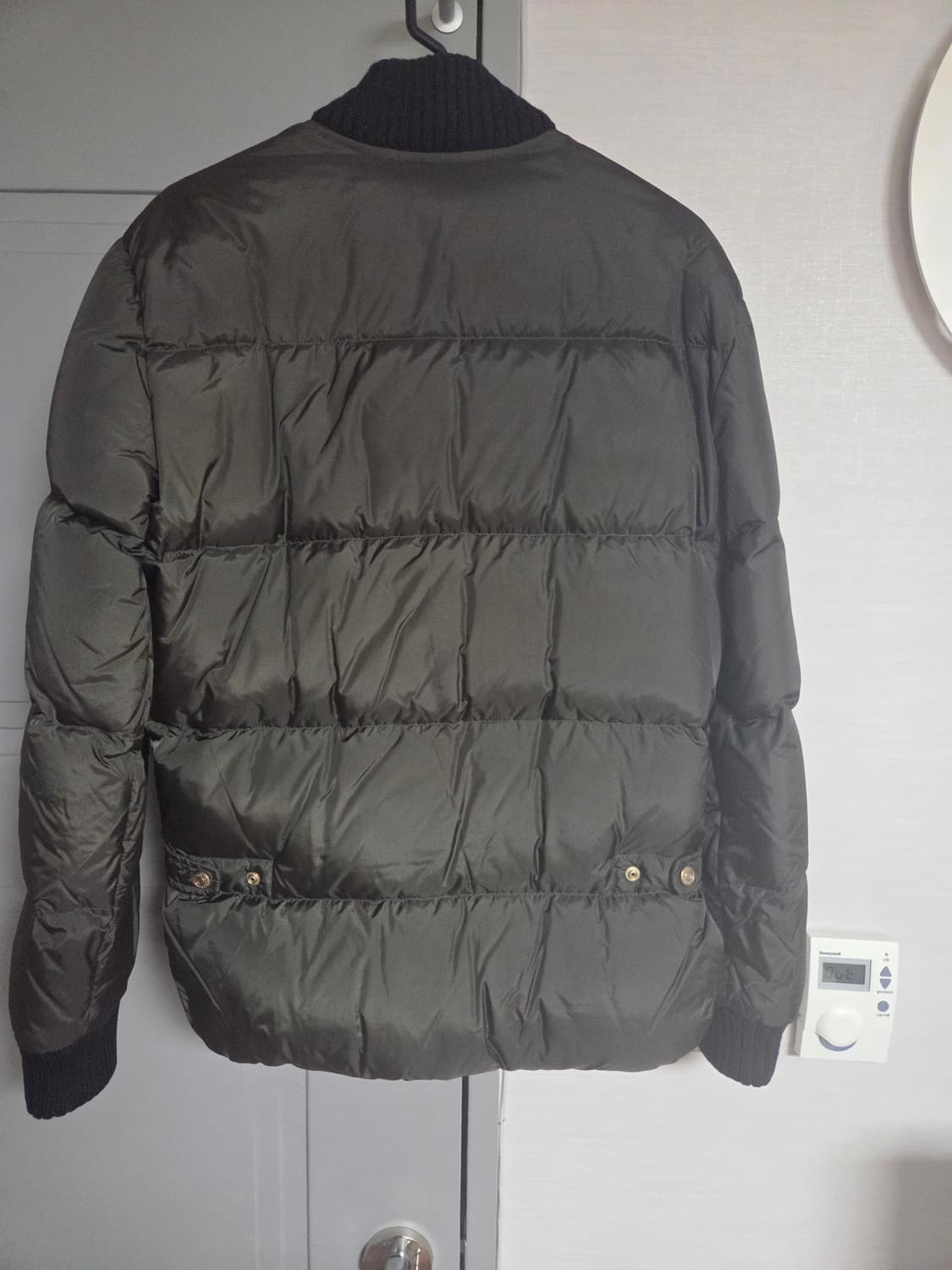 디스퀘어드2 남성 패딩 점퍼 카키 상품이미지4