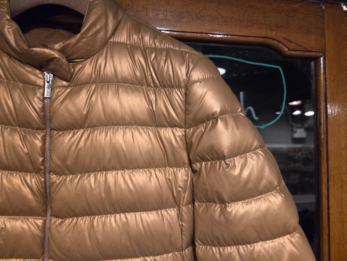 아르마니 꼴레지오니 구스다운코트 상품이미지3