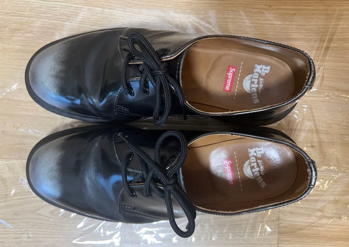 슈프림 닥터마틴 270 상품이미지1