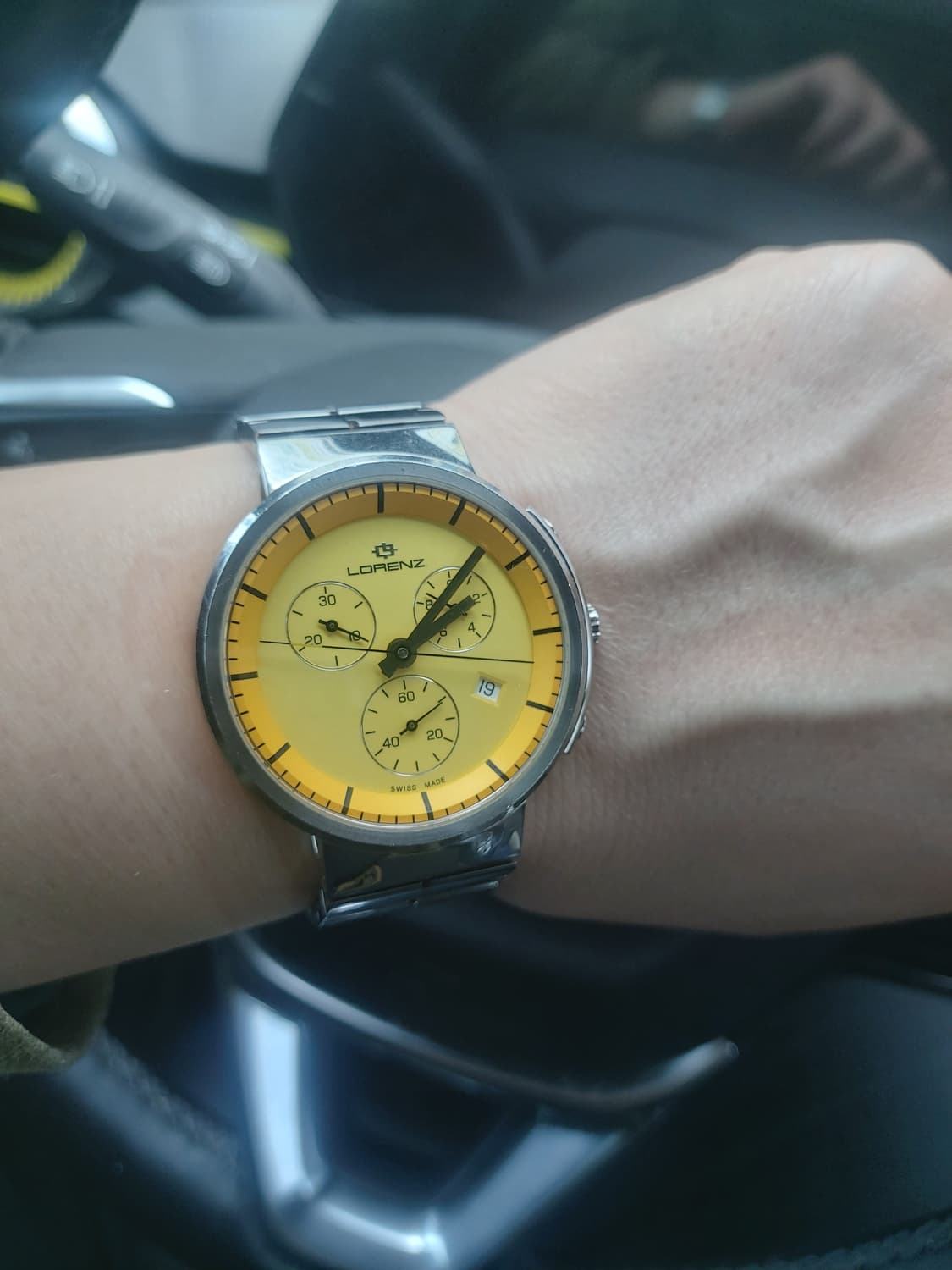 로렌즈 옐로우 크로노그래프 남성 시계 상품이미지4
