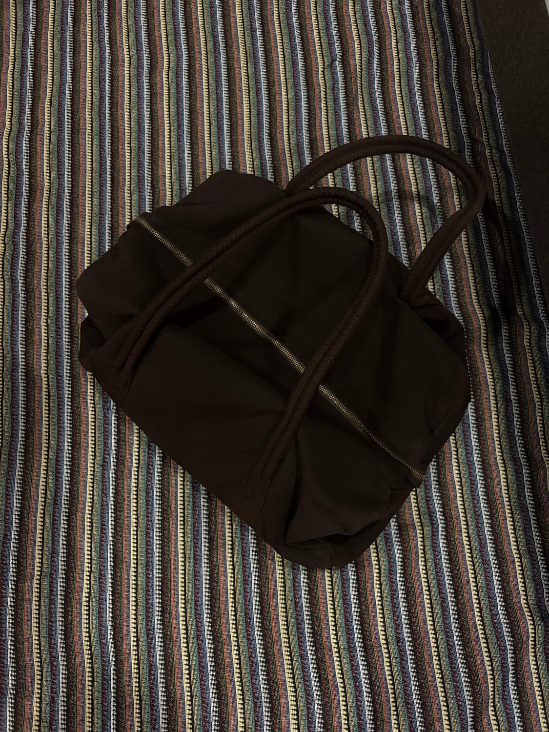 ee 더플백 브라운 라지 사이즈 상품이미지1