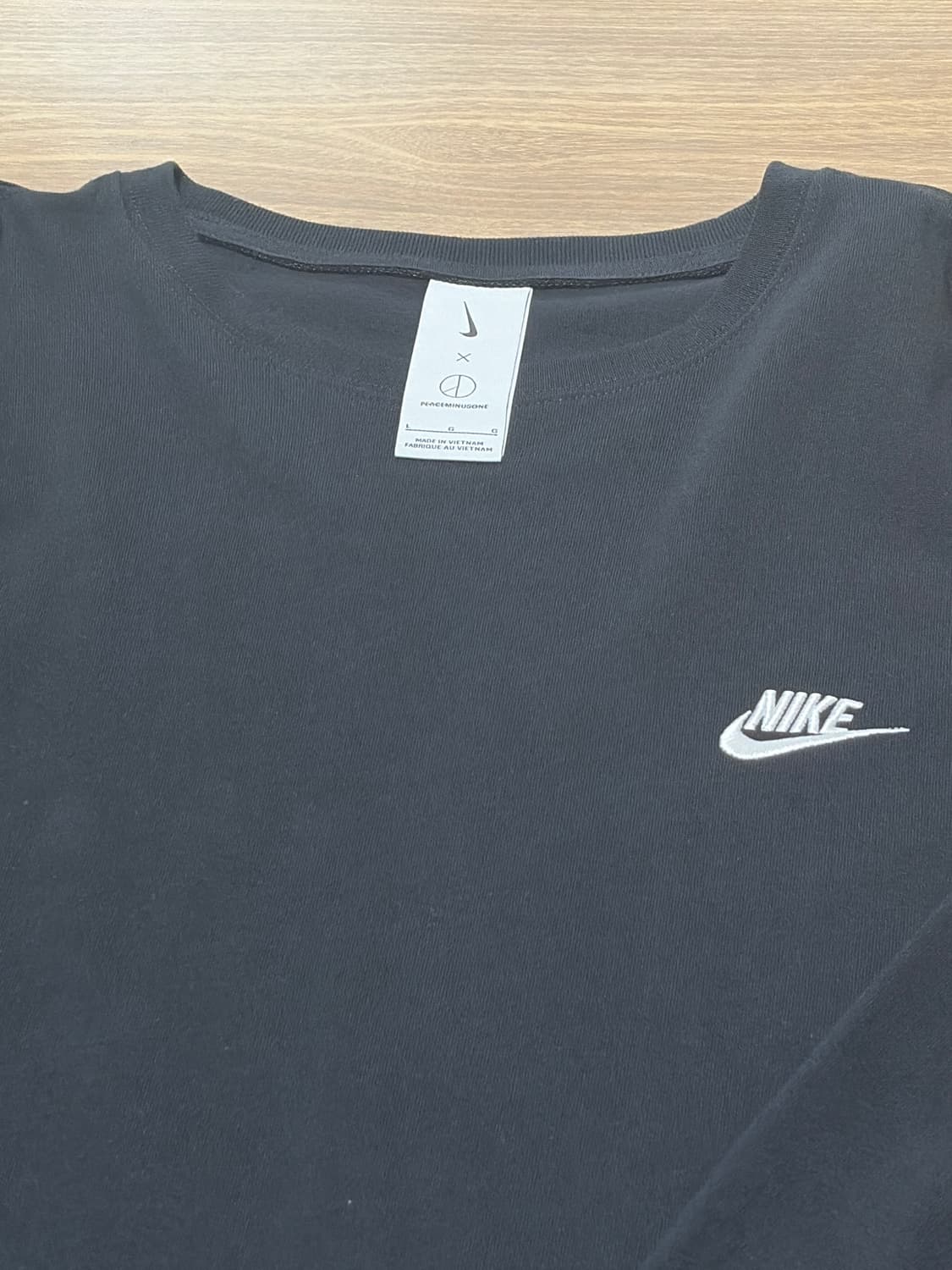 나이키 피스마이너스원 블랙 100 L 상품이미지3