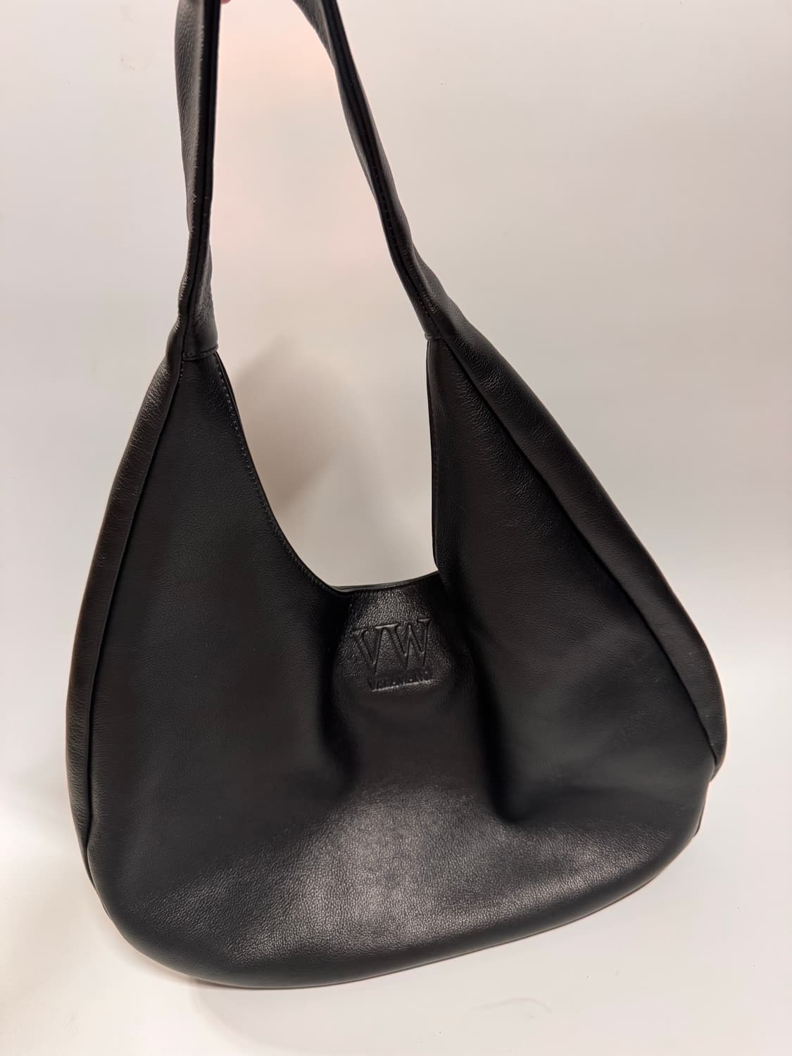 베라왕 샹스 블랙 가죽 호보백 상품이미지1