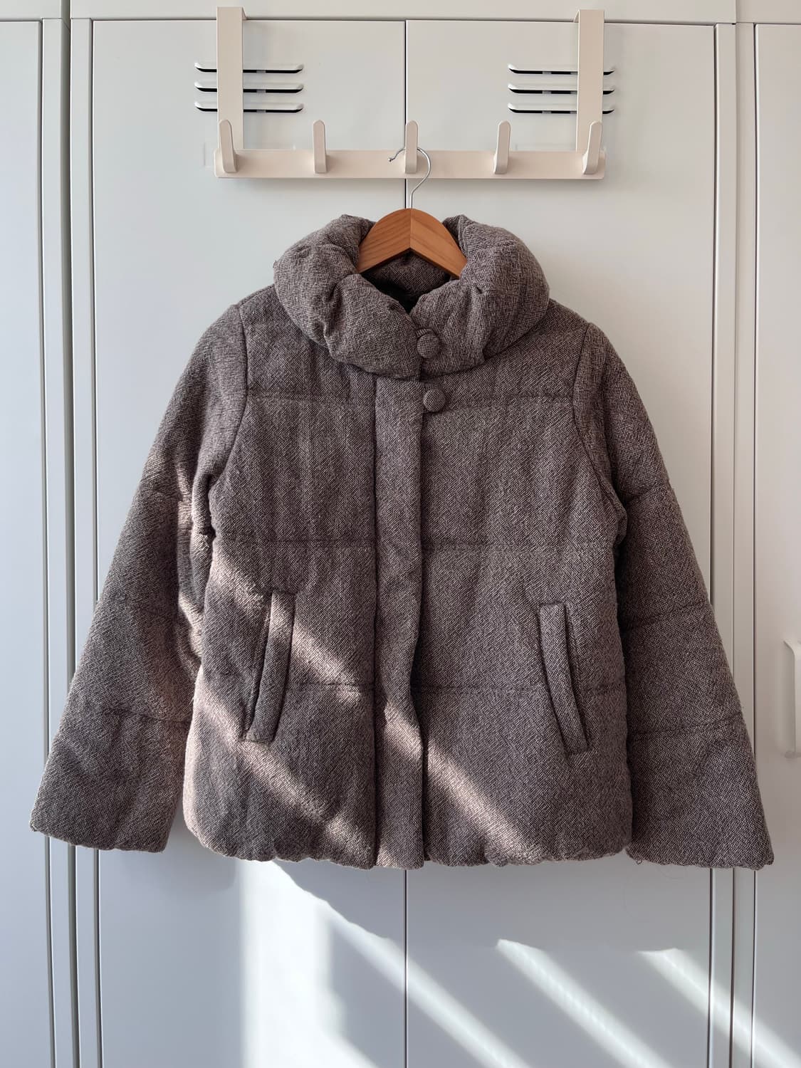 Earth music 얼스뮤직 만두 카라 버튼 패딩 점퍼 상품이미지1