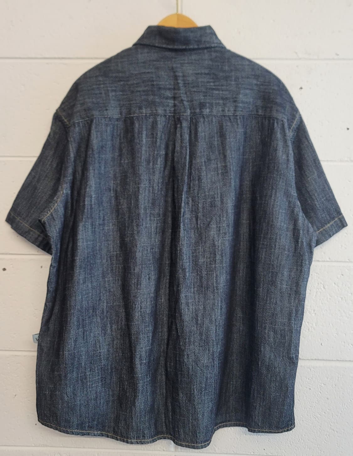 어반드레스 쿨링 블랙데님(흑청.면) 루즈핏 반팔 캐주얼셔츠 판매 상품이미지2