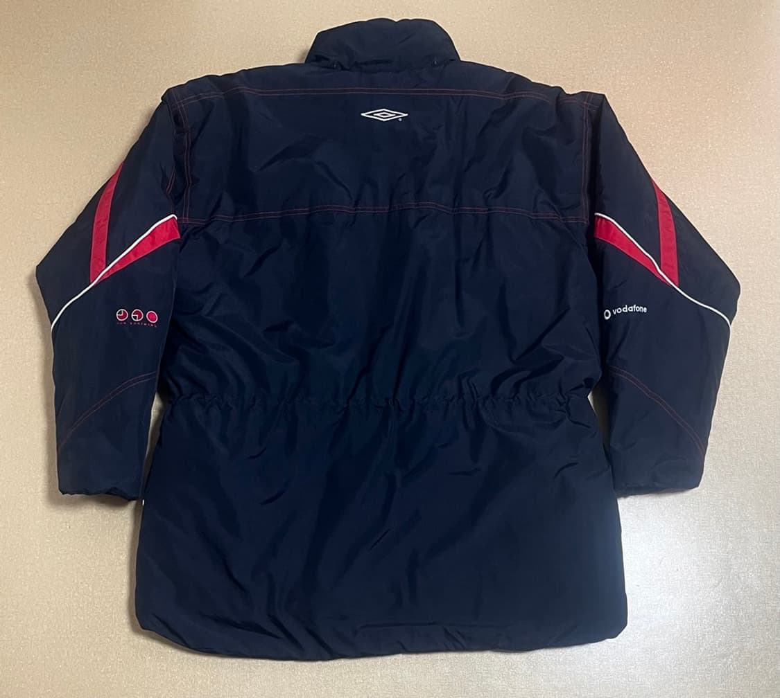 엄브로 맨유 01/03 스타디움 패딩 자켓 상품이미지10