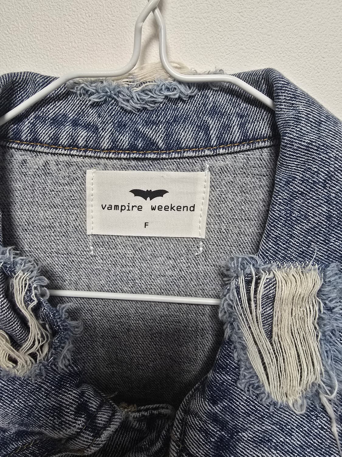 뱀파이어 위켄드 그래피티 워싱 청자켓 FREE 상품이미지2