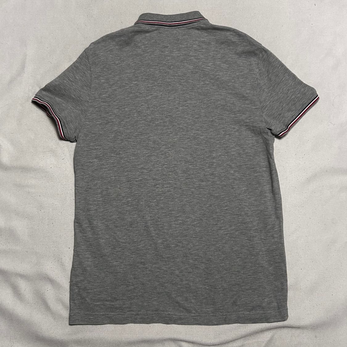 L 몽클레어 그레이 카라 반팔  상품이미지3