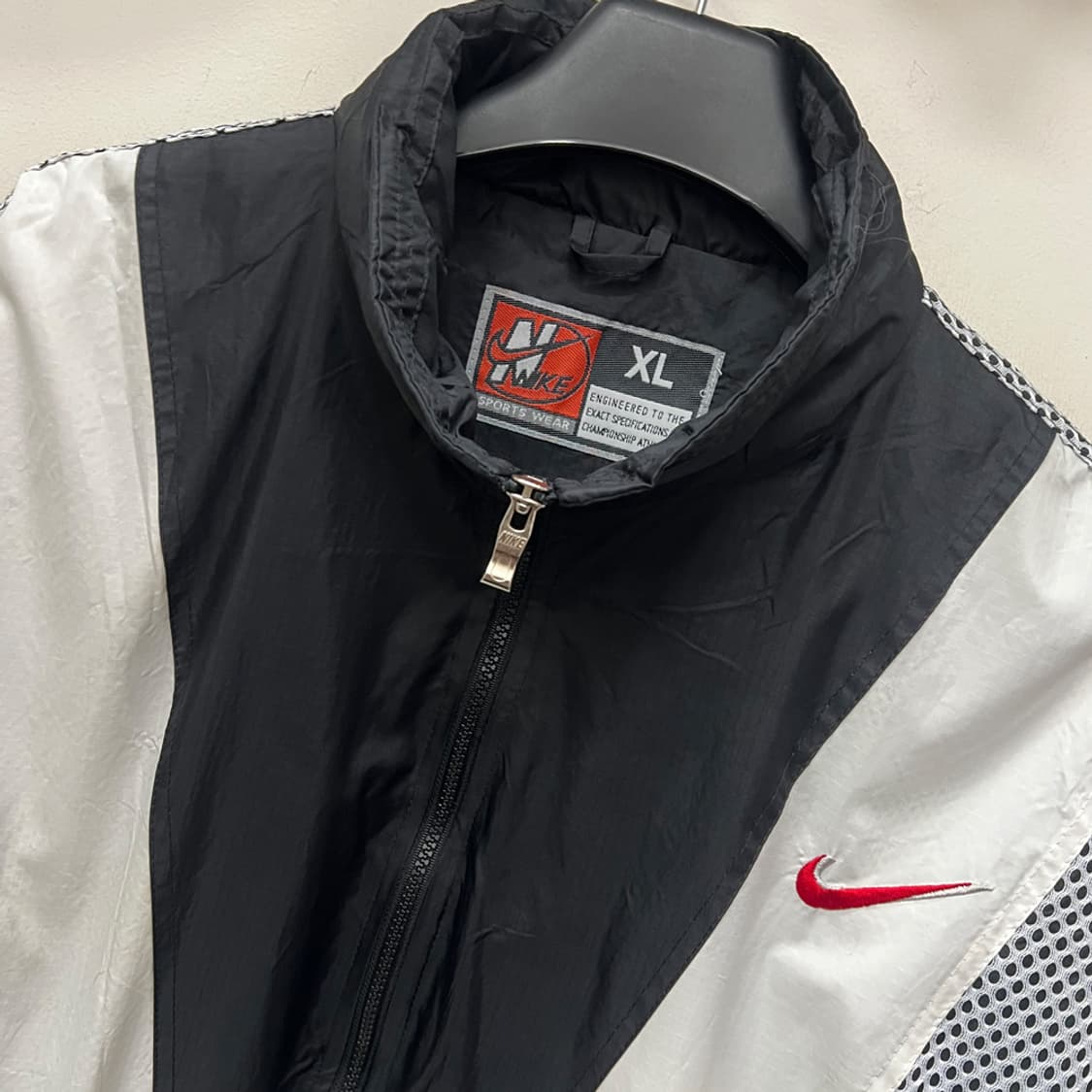 USA 나이키 올드스쿨 빅스우시 바람막이 자켓 XL 상품이미지4