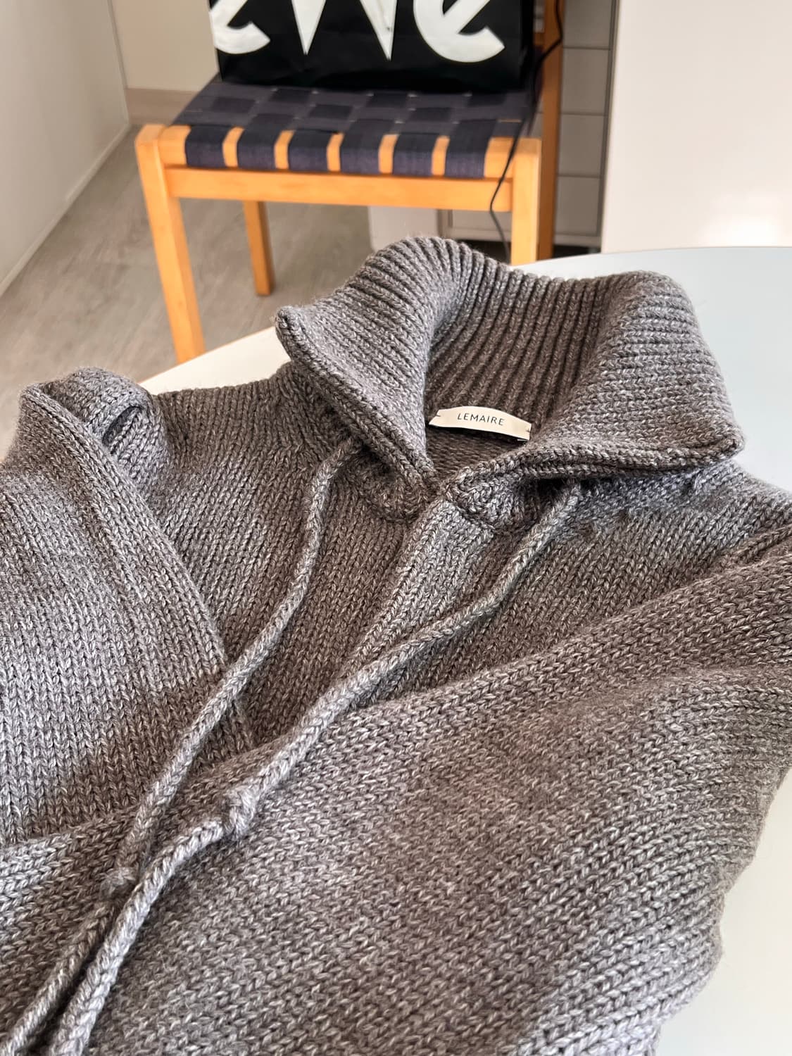 르메르 알파카 리본 가디건 상품이미지6