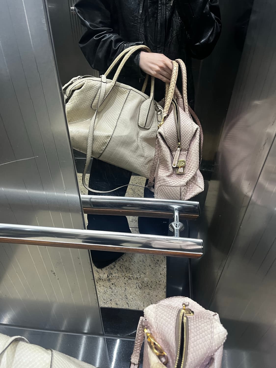 TOD’S 토즈 파이톤 백 2종 상품이미지1