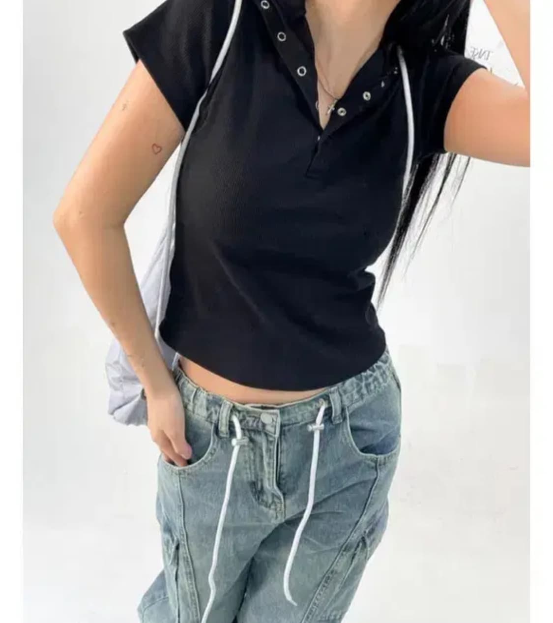 아쿠비클럽 snap tee black 상품이미지2