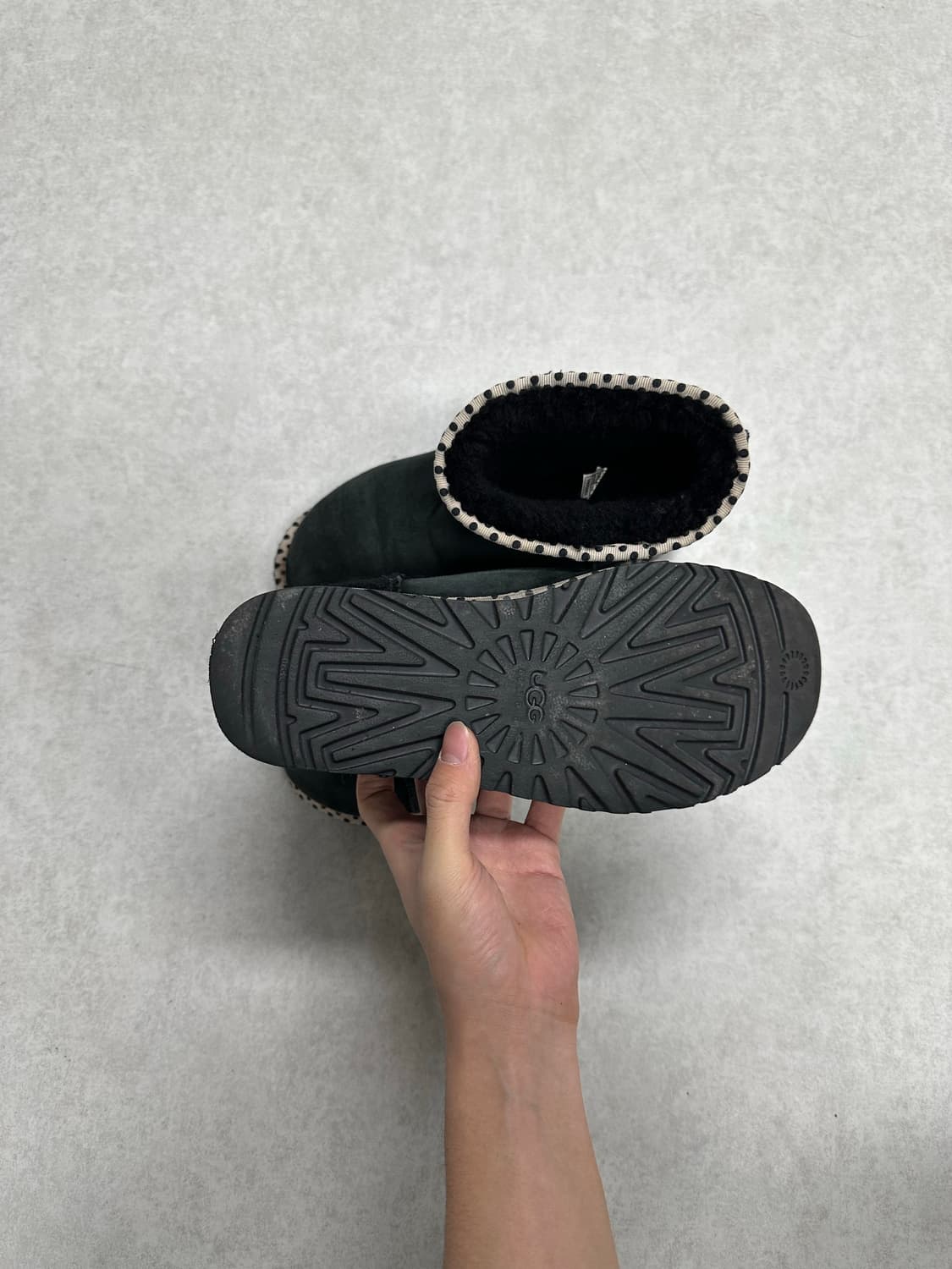 어그 도트 부츠  상품이미지4