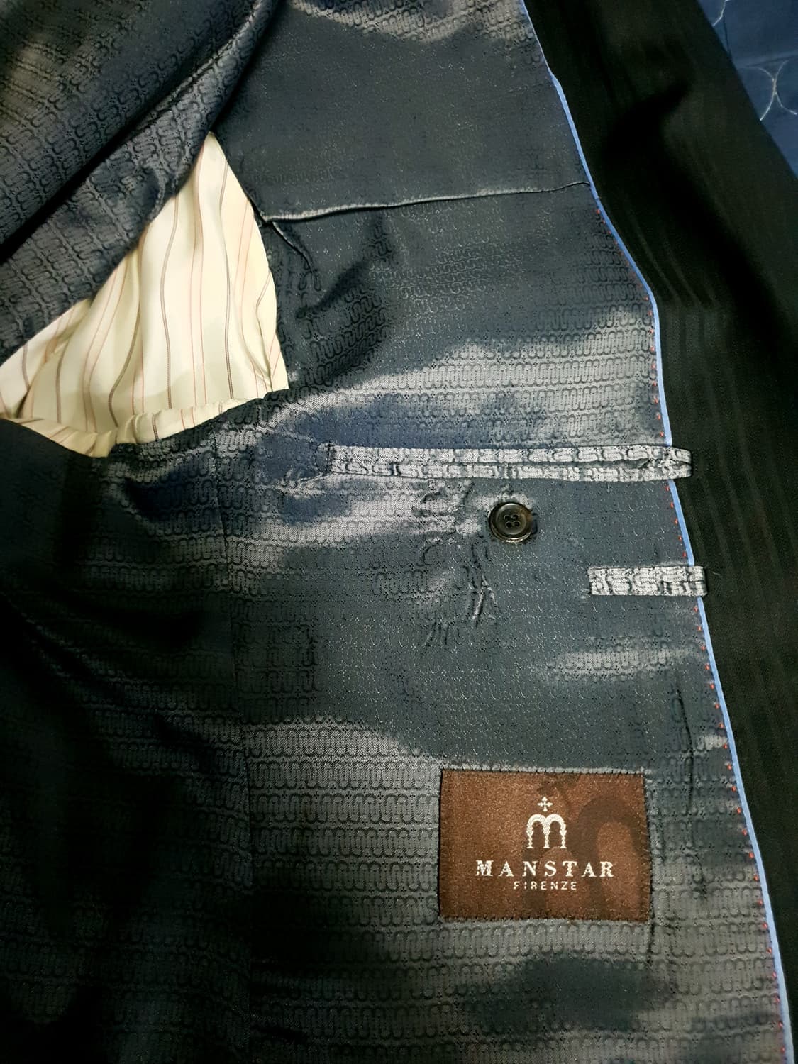 (00s 코오롱) 맨스타 피렌체 스트라이프 클래식 수트셋업 블랙 상품이미지4