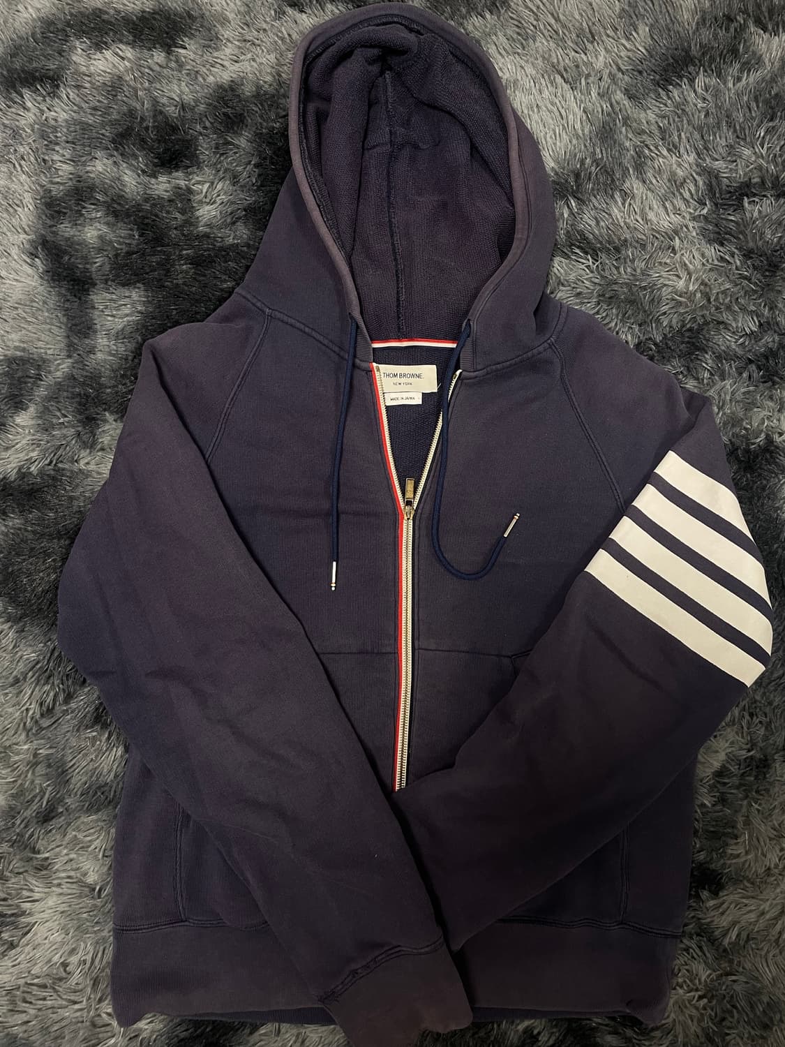 톰브라운 후드집업 2사이즈 급처 상품이미지1