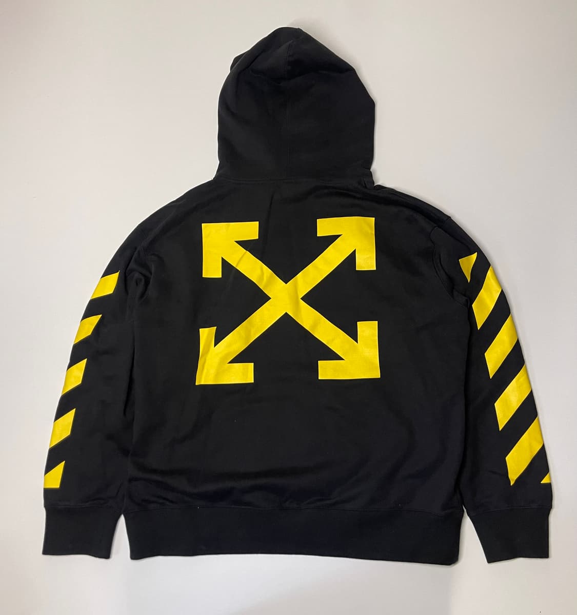 오프화이트 카라바지오 후드티 블랙 L 상품이미지4