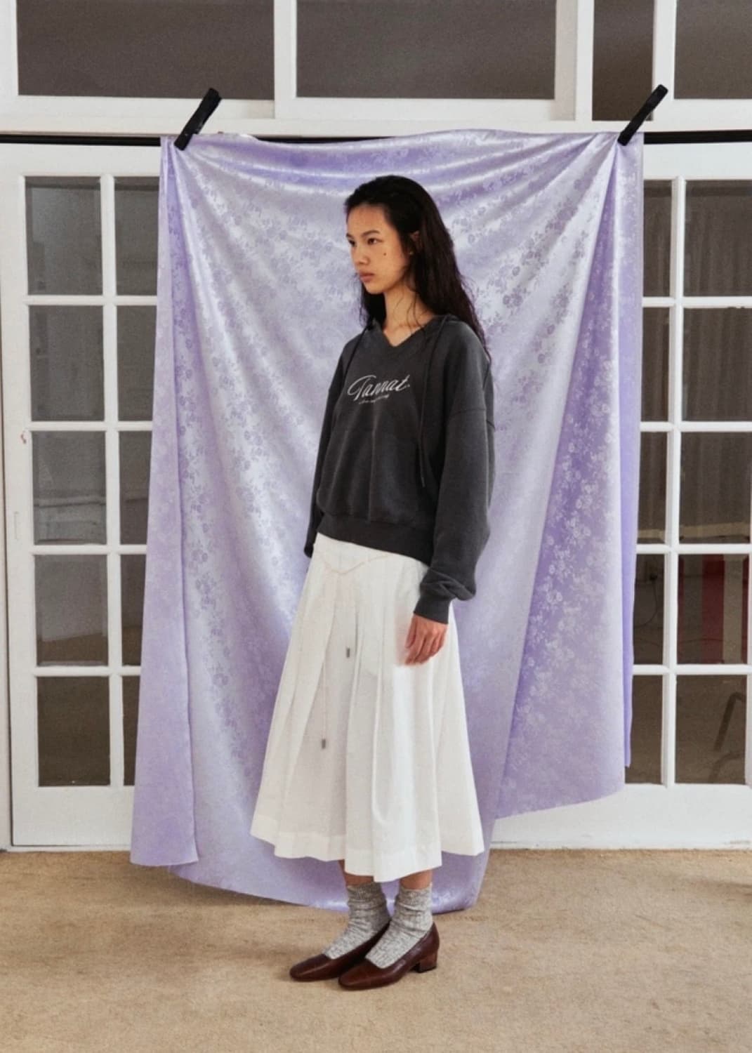 타낫 후드티 상품이미지1