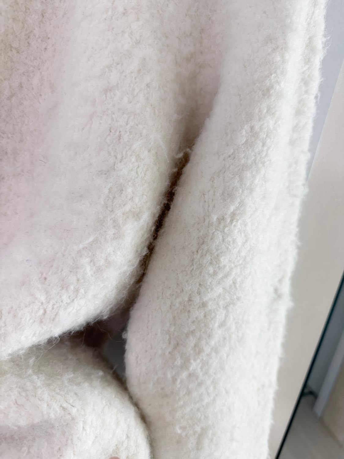 오버듀플레어 퍼울 니트 아이보리 상품이미지5