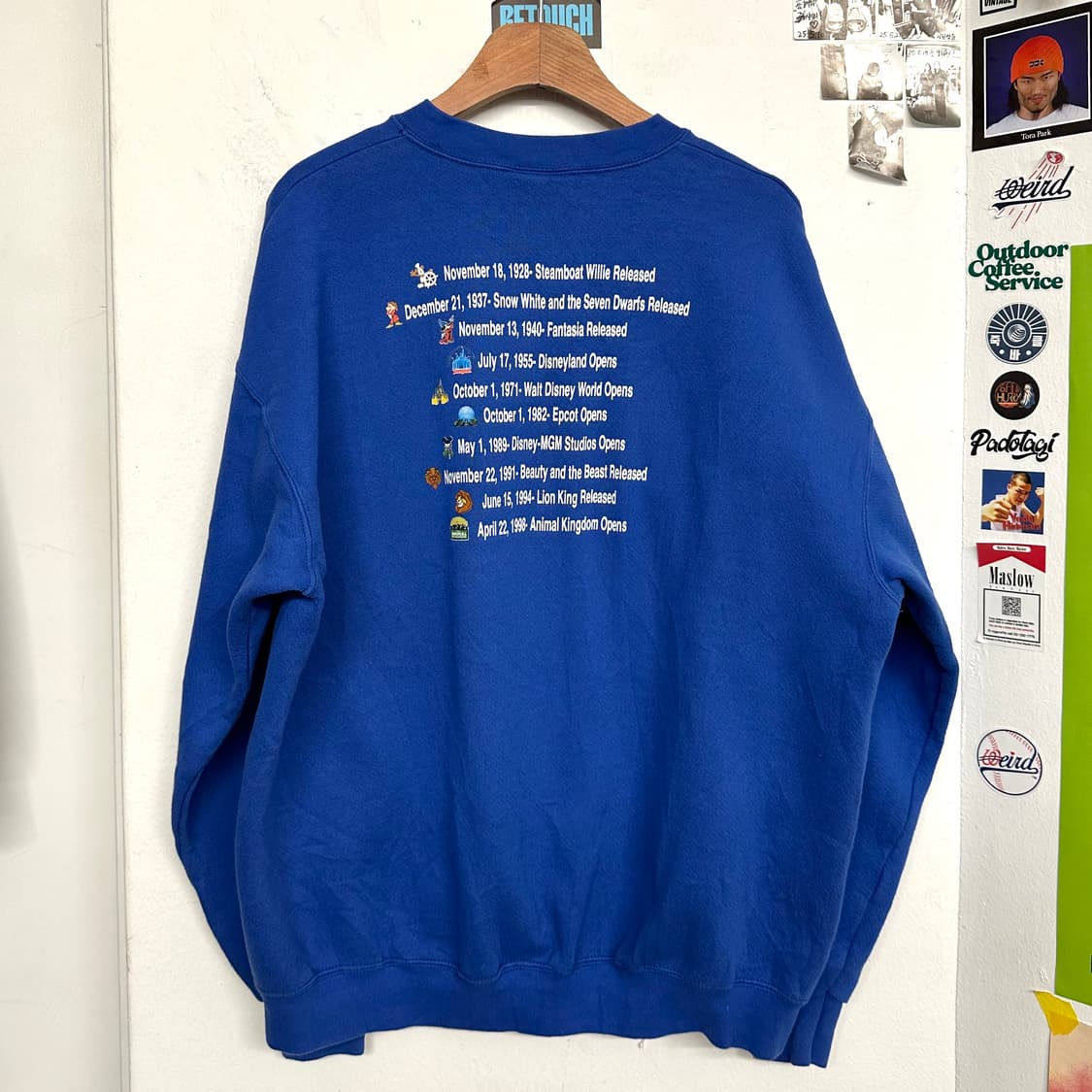 00‘s 디즈니 100주년 기념 스웻셔츠 상품이미지6
