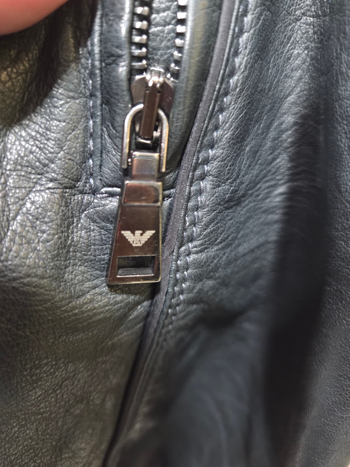 아르마니 비대칭 가죽 코트 상품이미지7