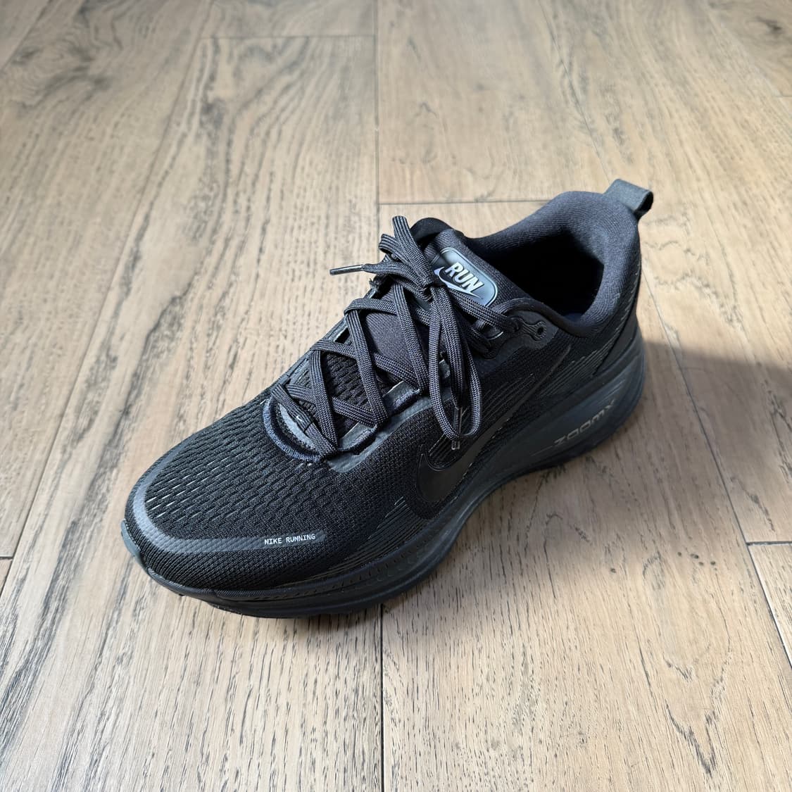 나이키 줌 보메로 18 / 올블랙 / 265 / 박풀 상품이미지4