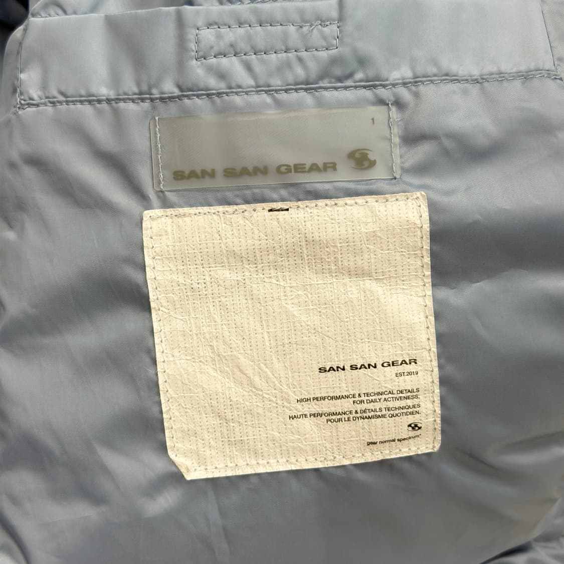 25FW 산산기어 서픽스 푸퍼 자켓 경량패딩 그레이 1 상품이미지7