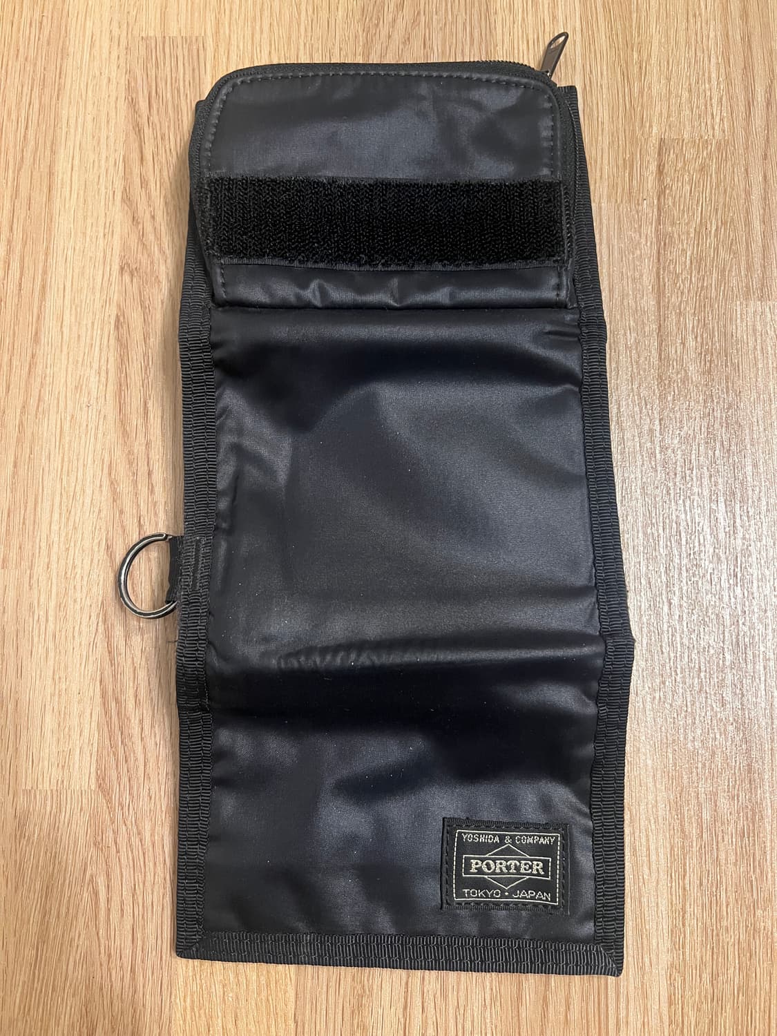 포터 캡슐 월렛 블랙 지갑 상품이미지2
