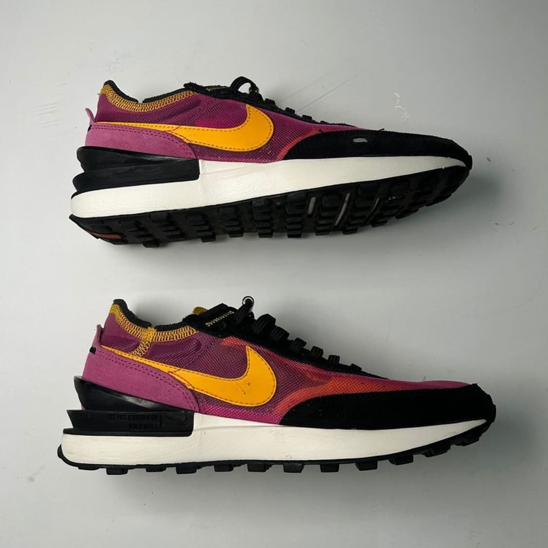 나이키 와플 원 액티브 푸시아 유니버시티 골드 스니커즈 235 상품이미지3