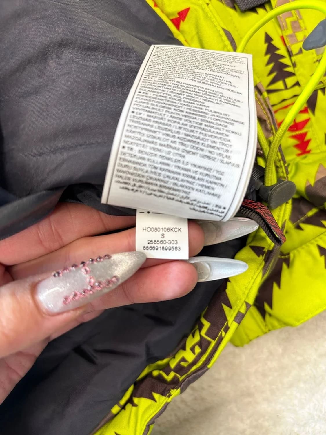 나이키 ACG 00's 패턴 푸퍼 자켓 PN6076 상품이미지8