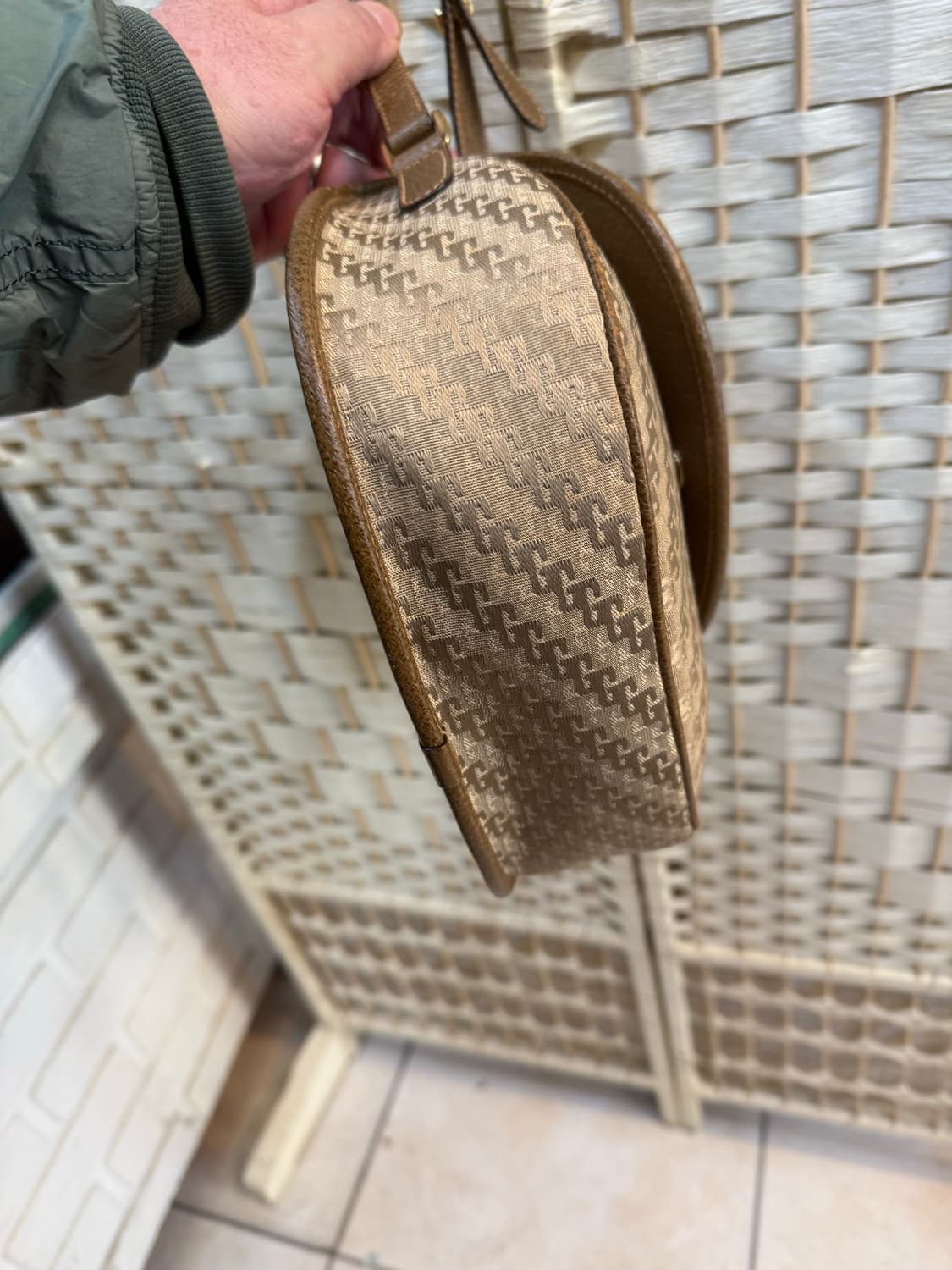 정품 구찌 빈티지 크로스백 팝니다 상품이미지6