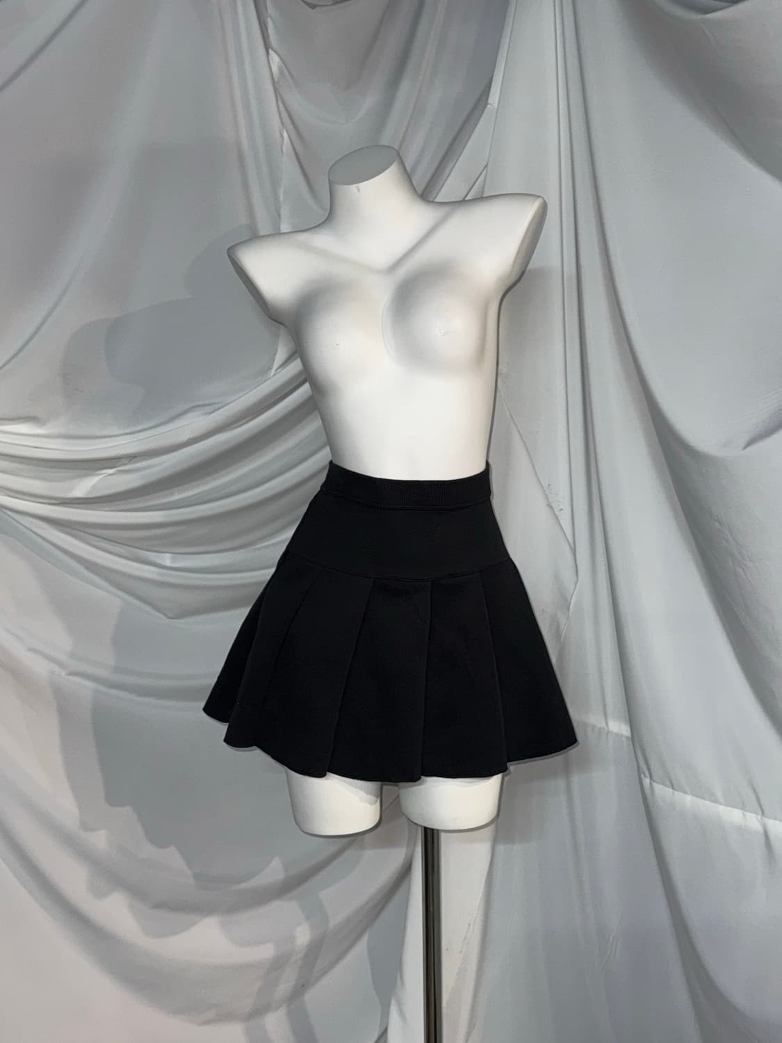 무채색 세실맥비 데일리 펑크 프레피 코디세트 상품이미지2