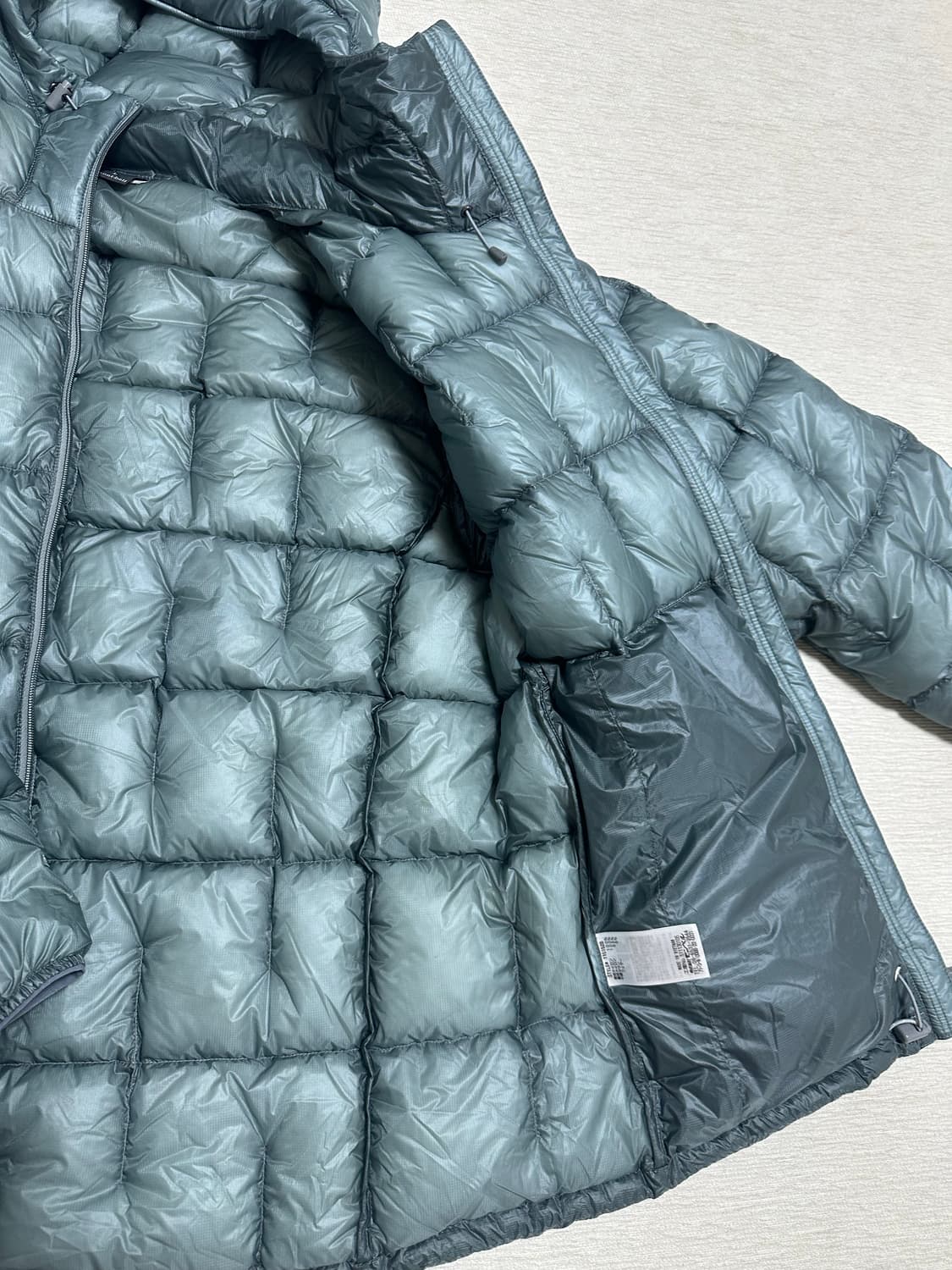 (L)몽벨 1000 플라즈마 알파인 경량 다운 상품이미지2