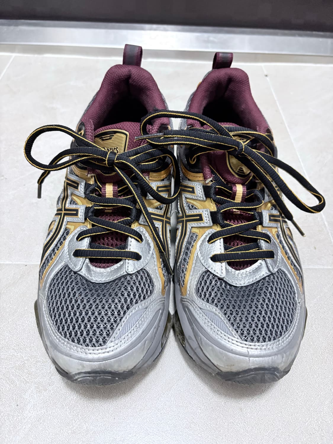 아식스 젤 퀀텀 키네틱 카본 퓨어골드 250 상품이미지2