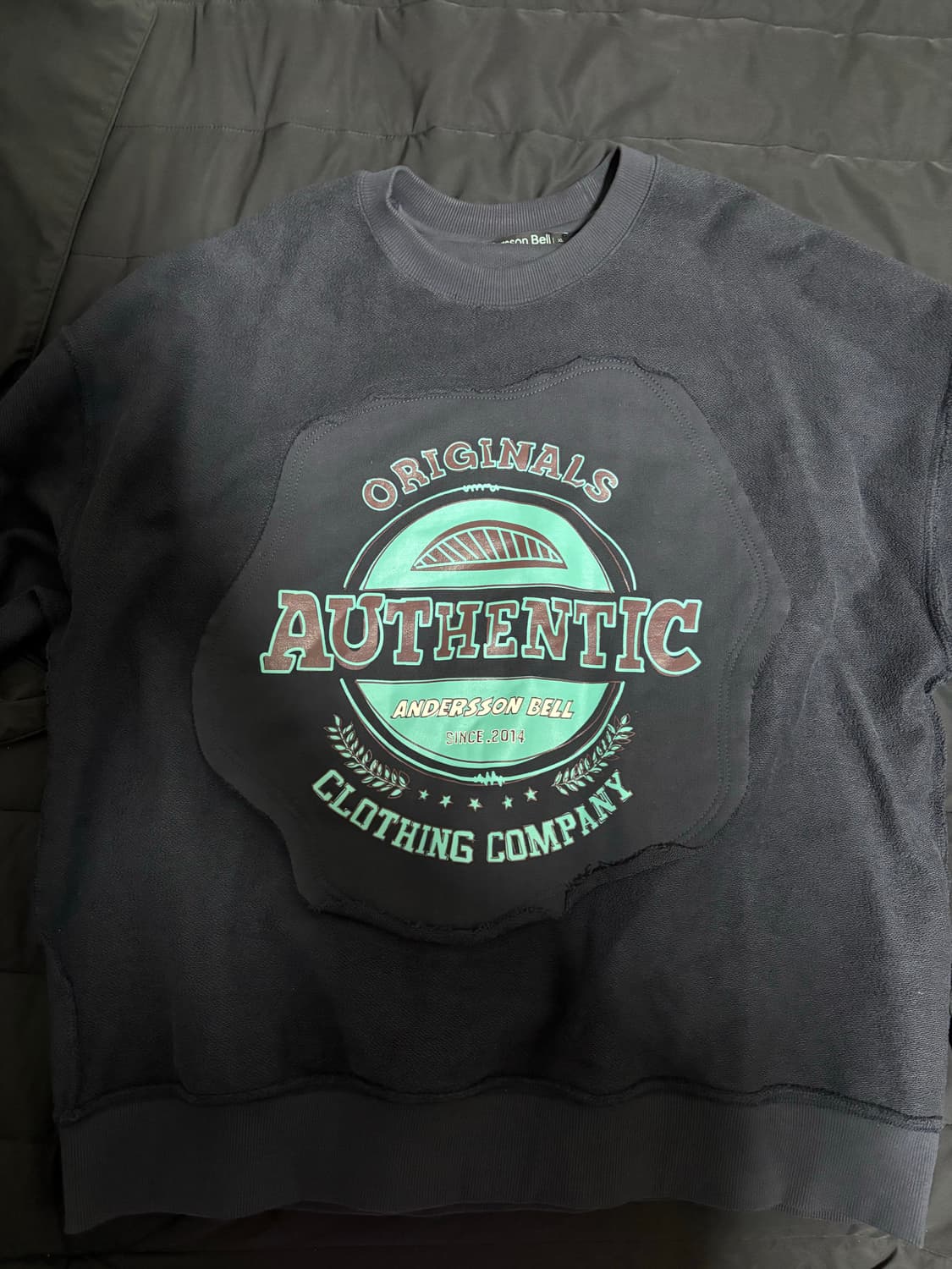 앤더슨벨 맨투맨 상품이미지1