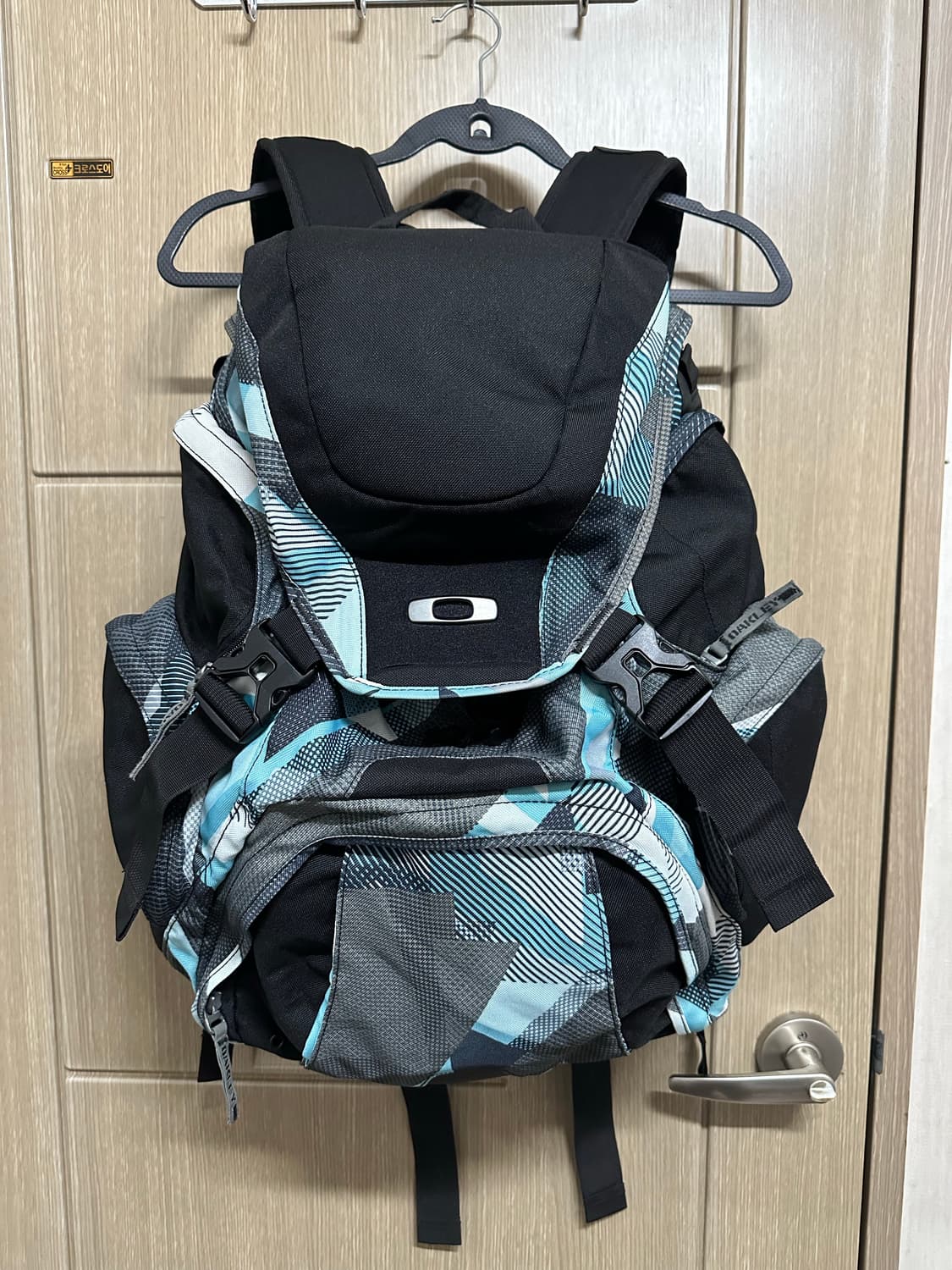 오클리 백팩 상품이미지1