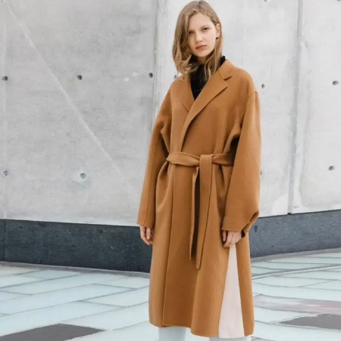 프론트로우(FRONTROW) 김나영 핸드메이드 퓨어울코트 프리사이즈 상품이미지1