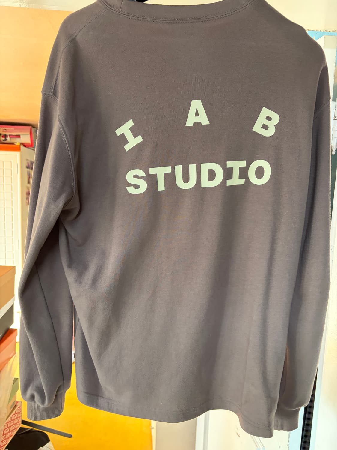 아이앱 스튜디오 롱슬리브 브라운 L사이즈 상품이미지2