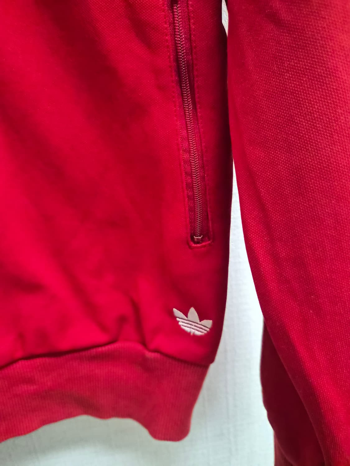 100) 아디다스 제임스 헌트 져지 팝니다 상품이미지4