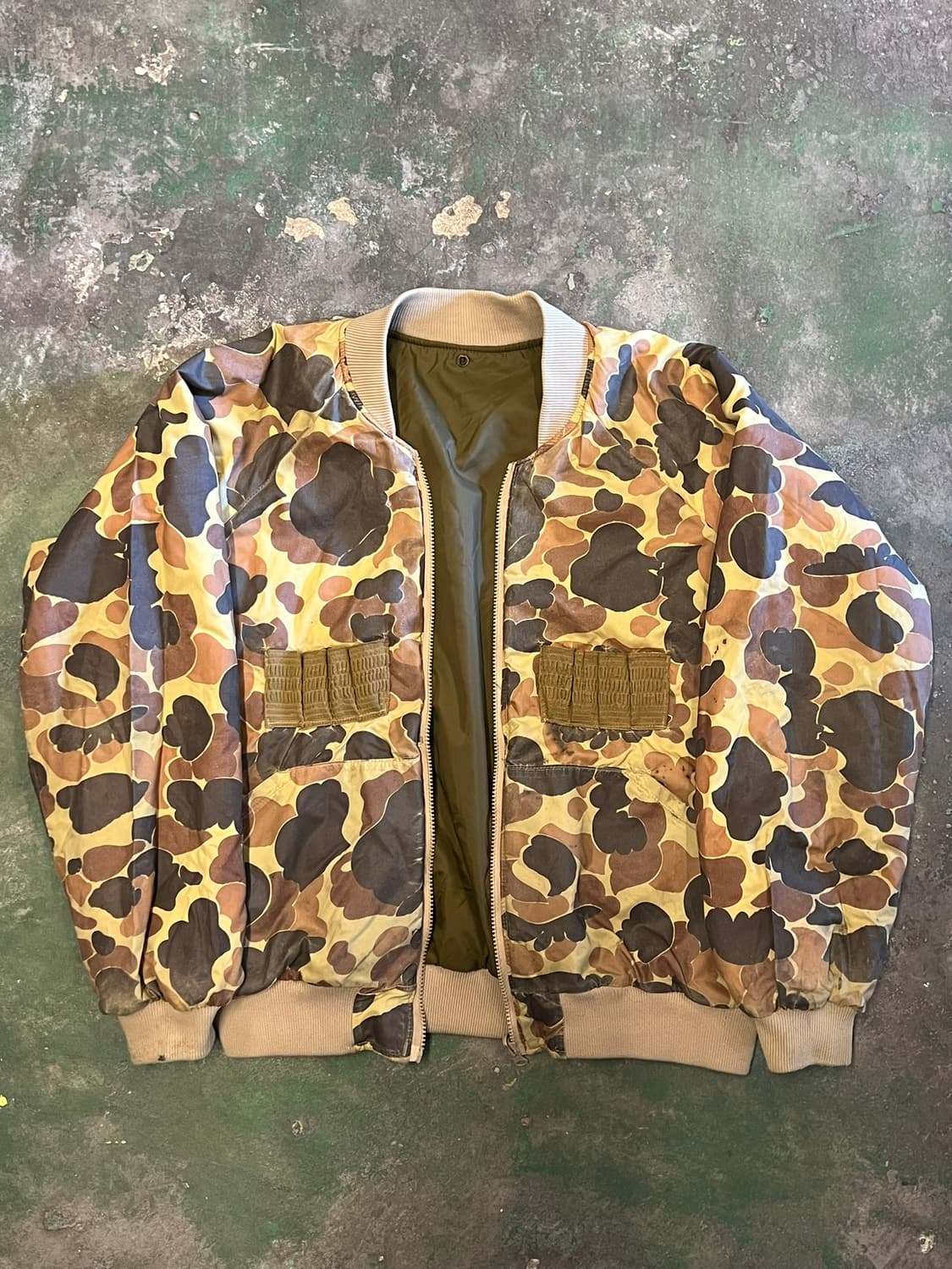 90s[L] 올드 콜롬비아 빈티지 고어텍스 덕카모 USA 내피 헌팅 자켓 상품이미지10